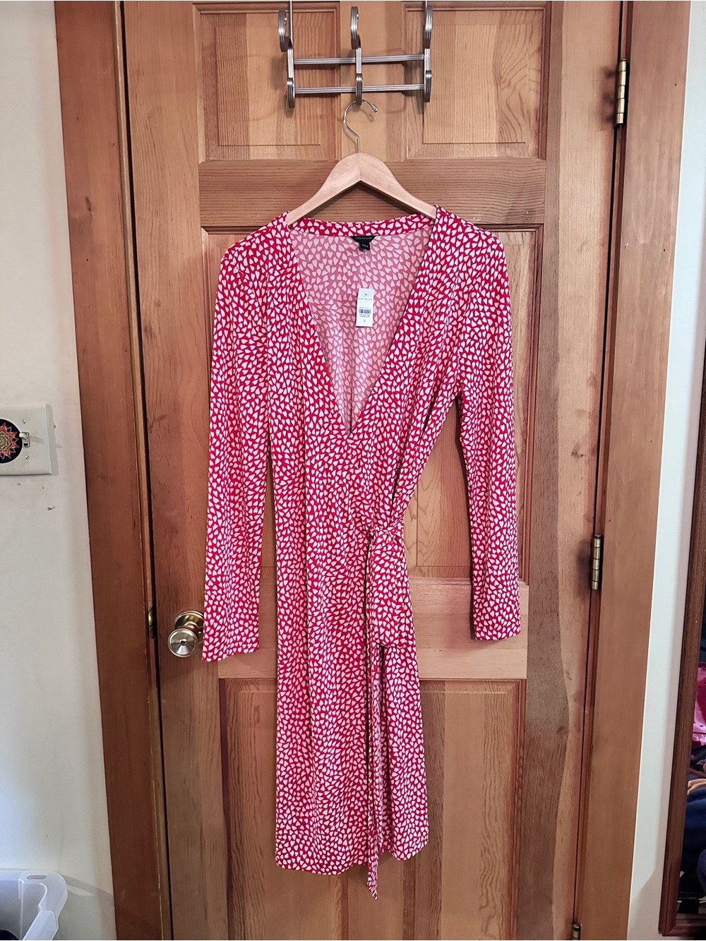 Ann Taylor Red and White Printed Wrap Dress Size 12 NWT